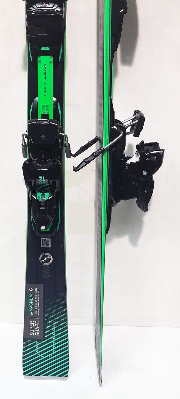 HEAD SUPERSHAPE e-MAGNUM 156 cm