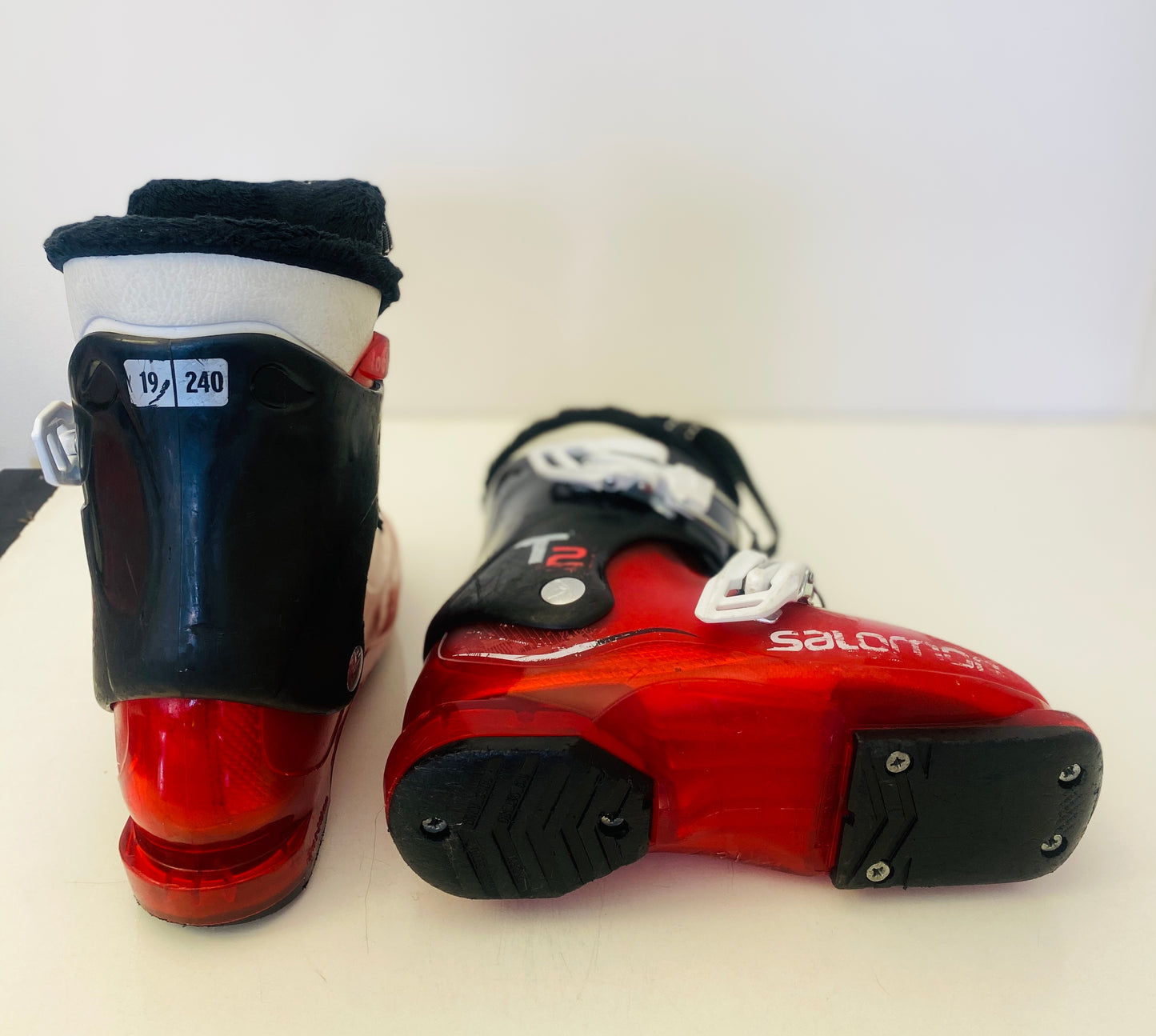 Salomon T2