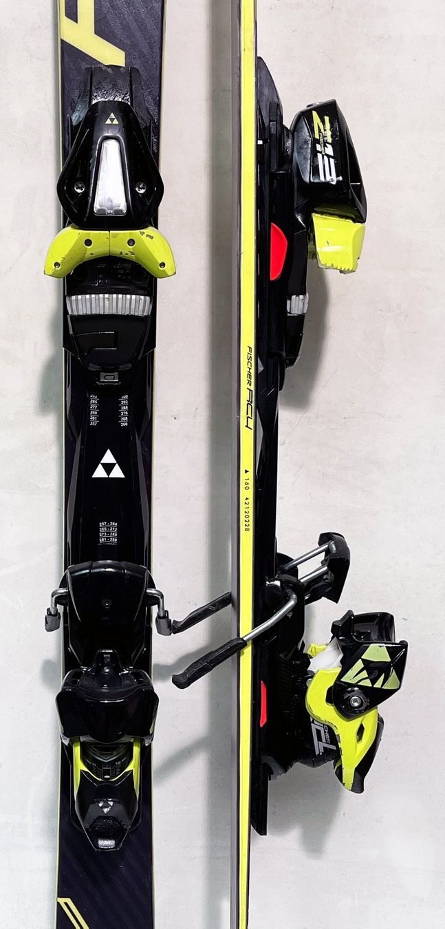 FISCHER RC4 WORLDCUP 160 cm; Slalom-RENNSKI