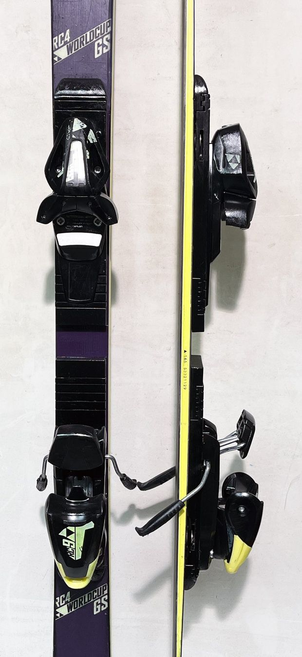 FISCHER RC4 WORLDCUP GS FIS 165 cm; RENNSKI mit Platte