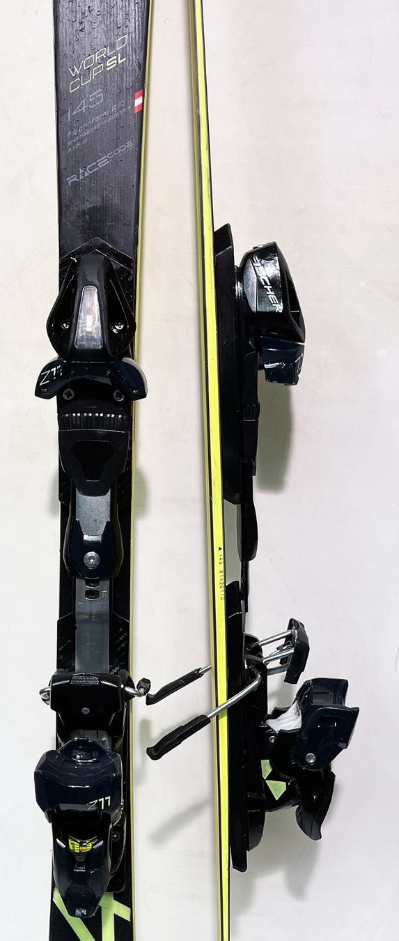 FISCHER RC4 WORLDCUP SL FIS 145 cm; erwachsene FIS-Slalom