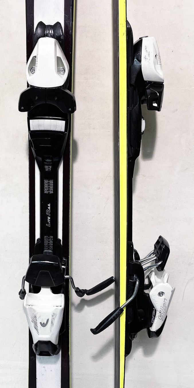 HEAD WORLDCUP i RACE Team 160 cm; leichte Junior-RENNSKI