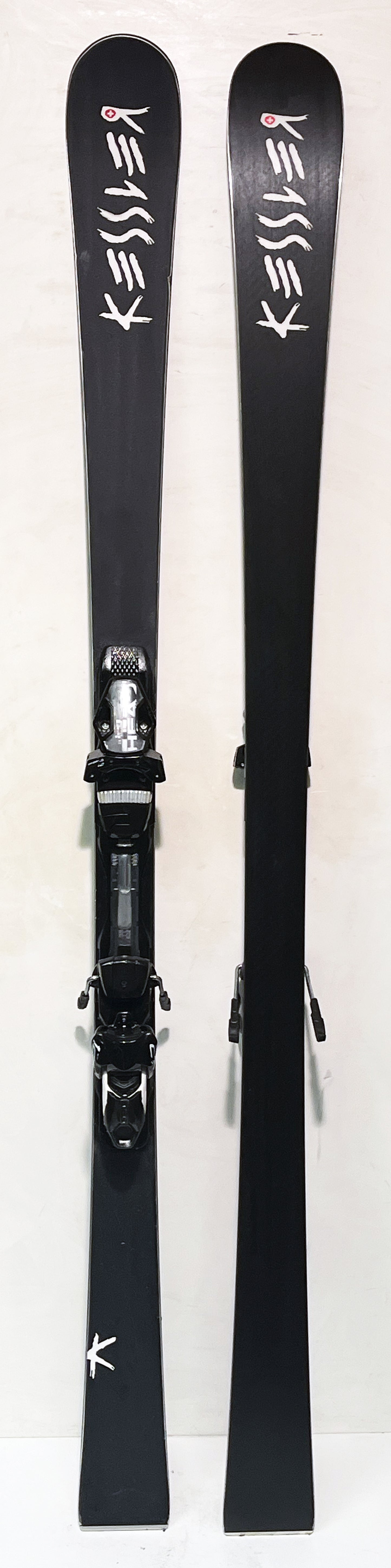 KESSLER 163 cm; SWISS Ski