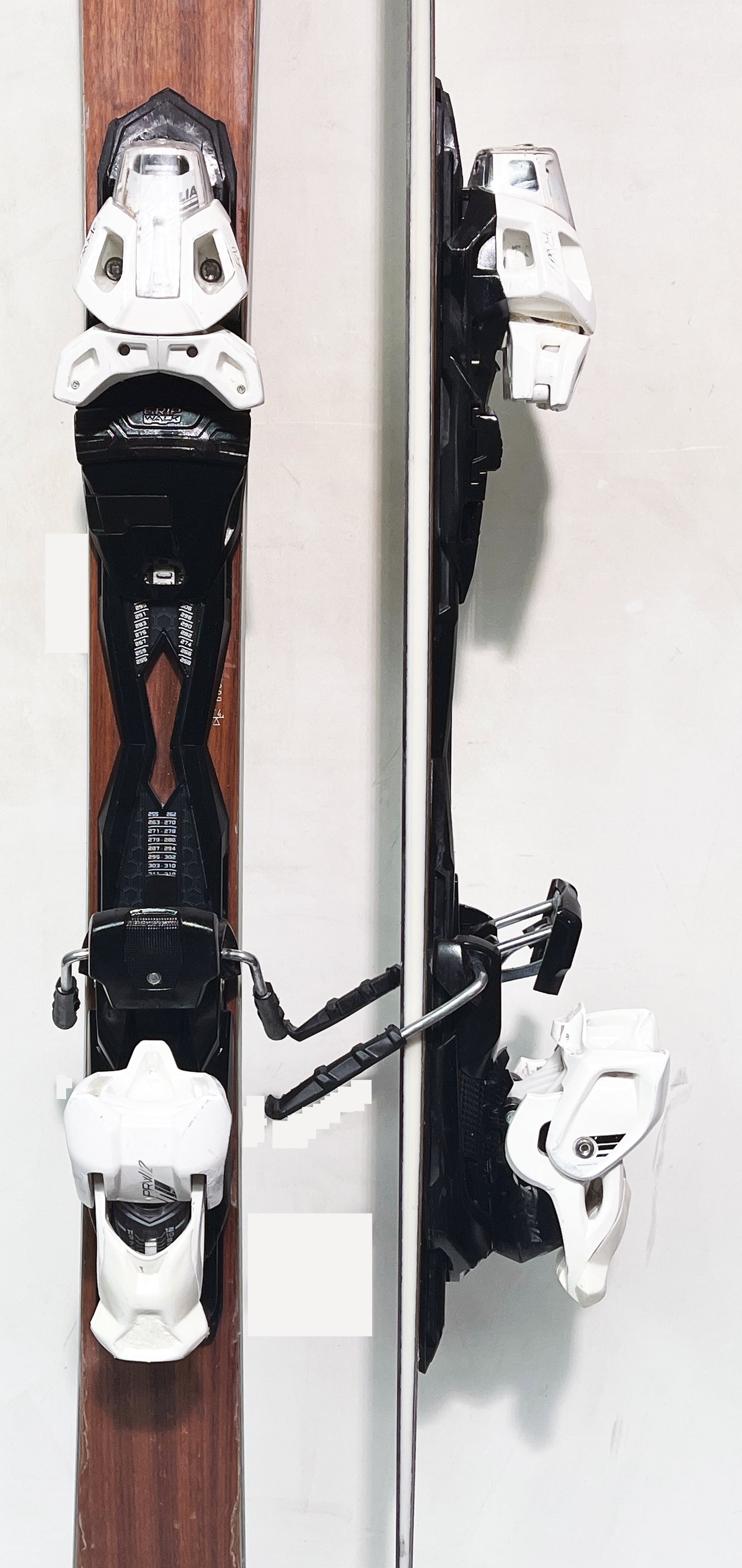 TIGHT „GOOD SCHI“ 168 cm; SWISS Ski