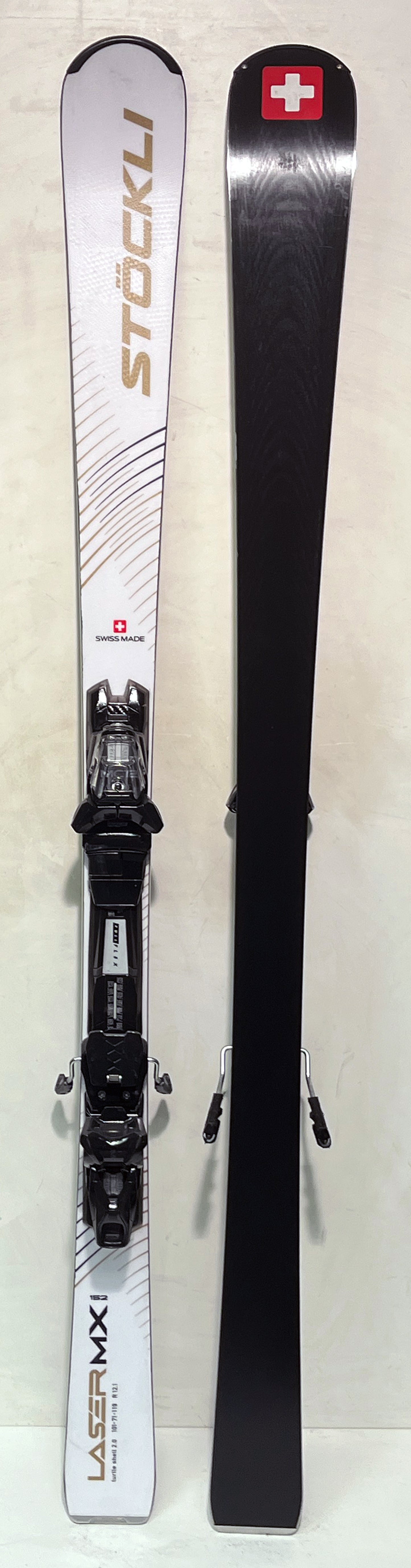 Stöckli LASER MX 152 cm; Model 2025