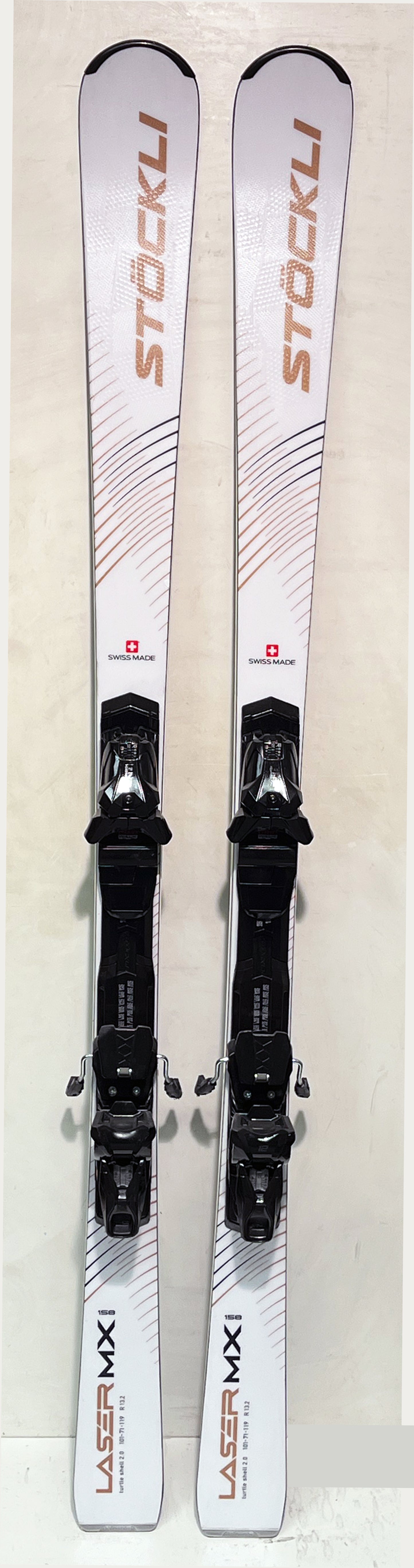 Stöckli LASER MX 158 cm; Model 2025