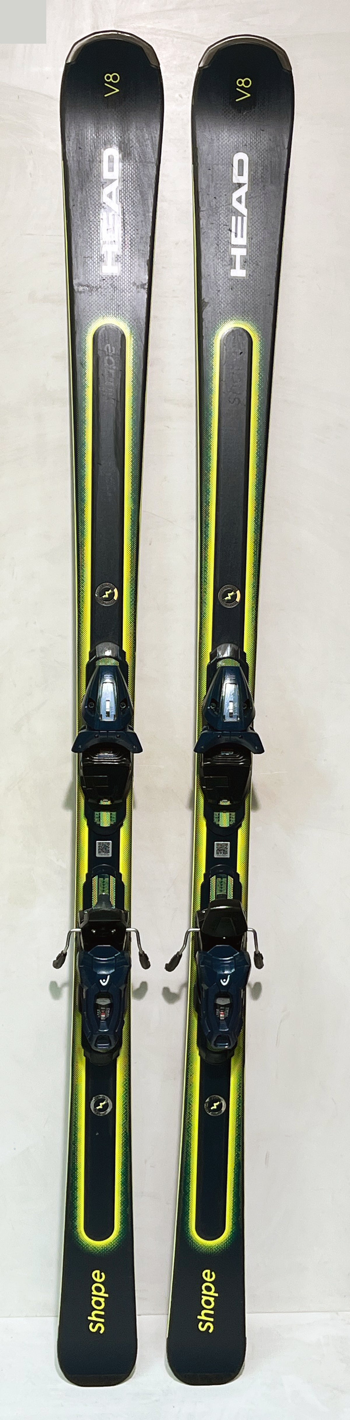 HEAD SHAPE V8    177 cm