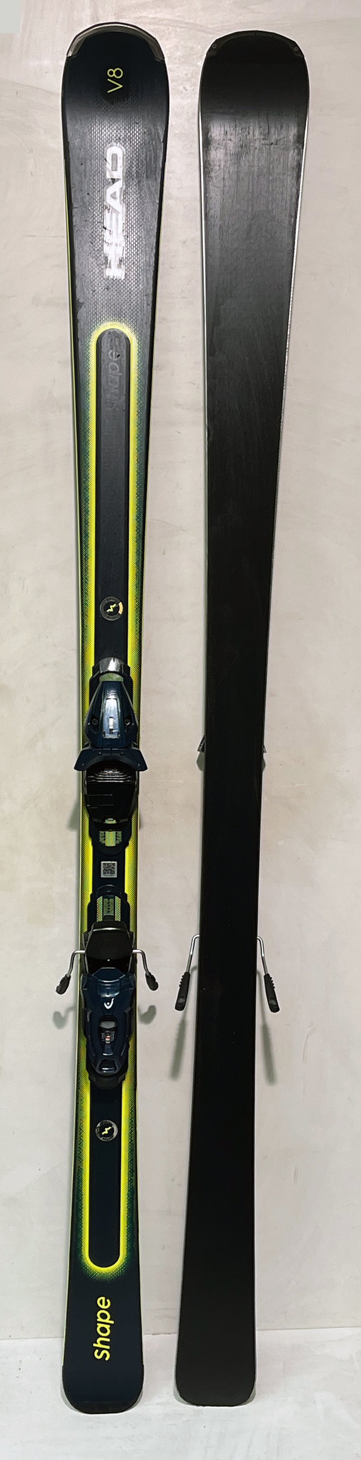 HEAD SHAPE V8    177 cm