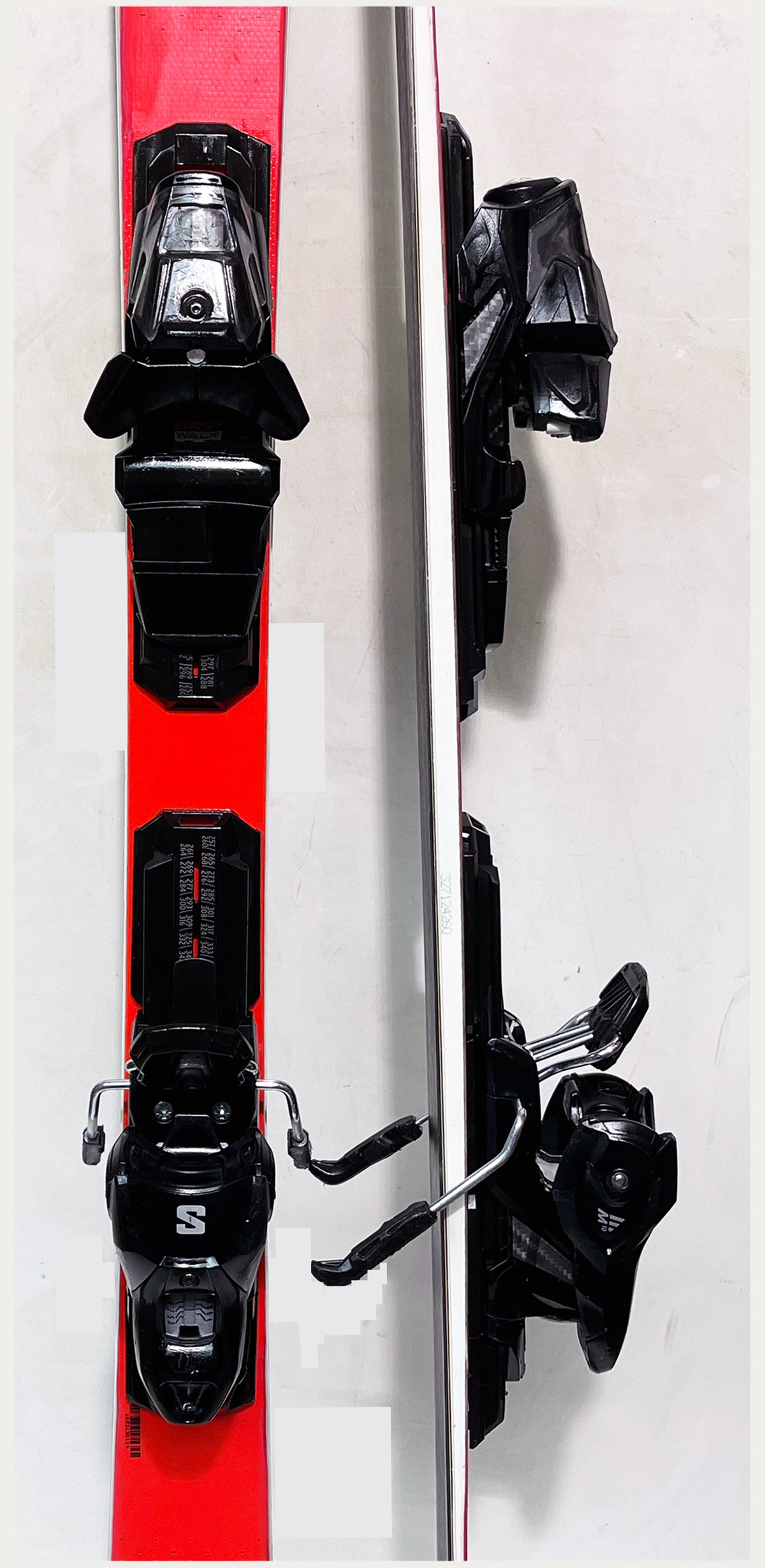 Stöckli WRT Team JR  151 cm; eine Saison wenig gebraucht;