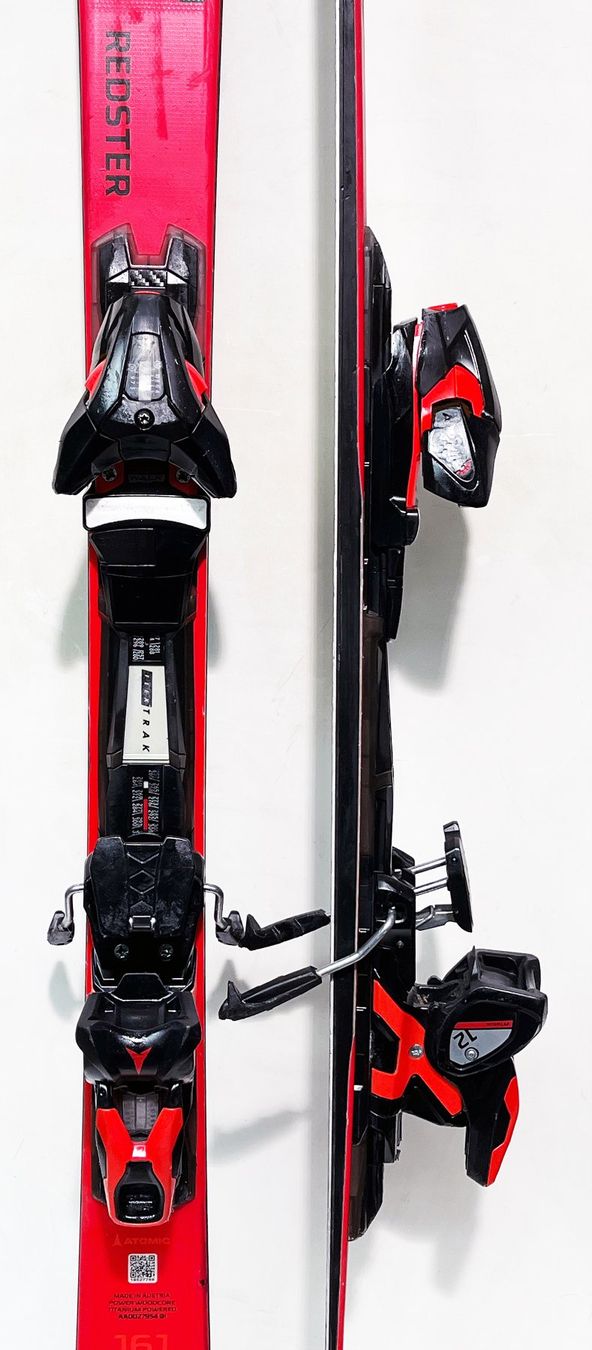 ATOMIC REDSTER TI 161 cm