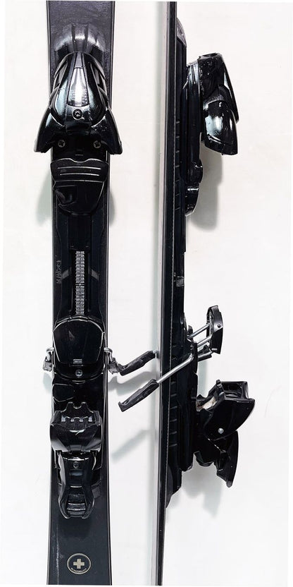 AK 152 cm; SWISS Ski
