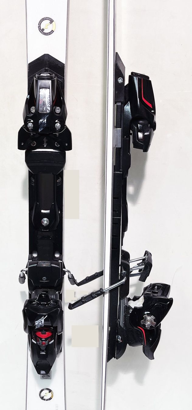 HEAD e-SL REBEL WORLDCUP 151 cm; Slalom RENNSKI