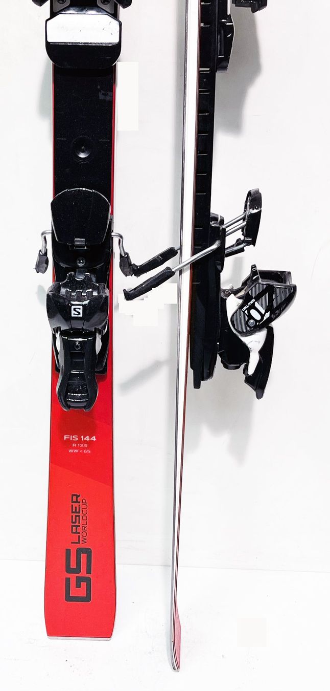 Stöckli LASER GS WORLDCUP FIS 144 cm; FIS RENNSKI