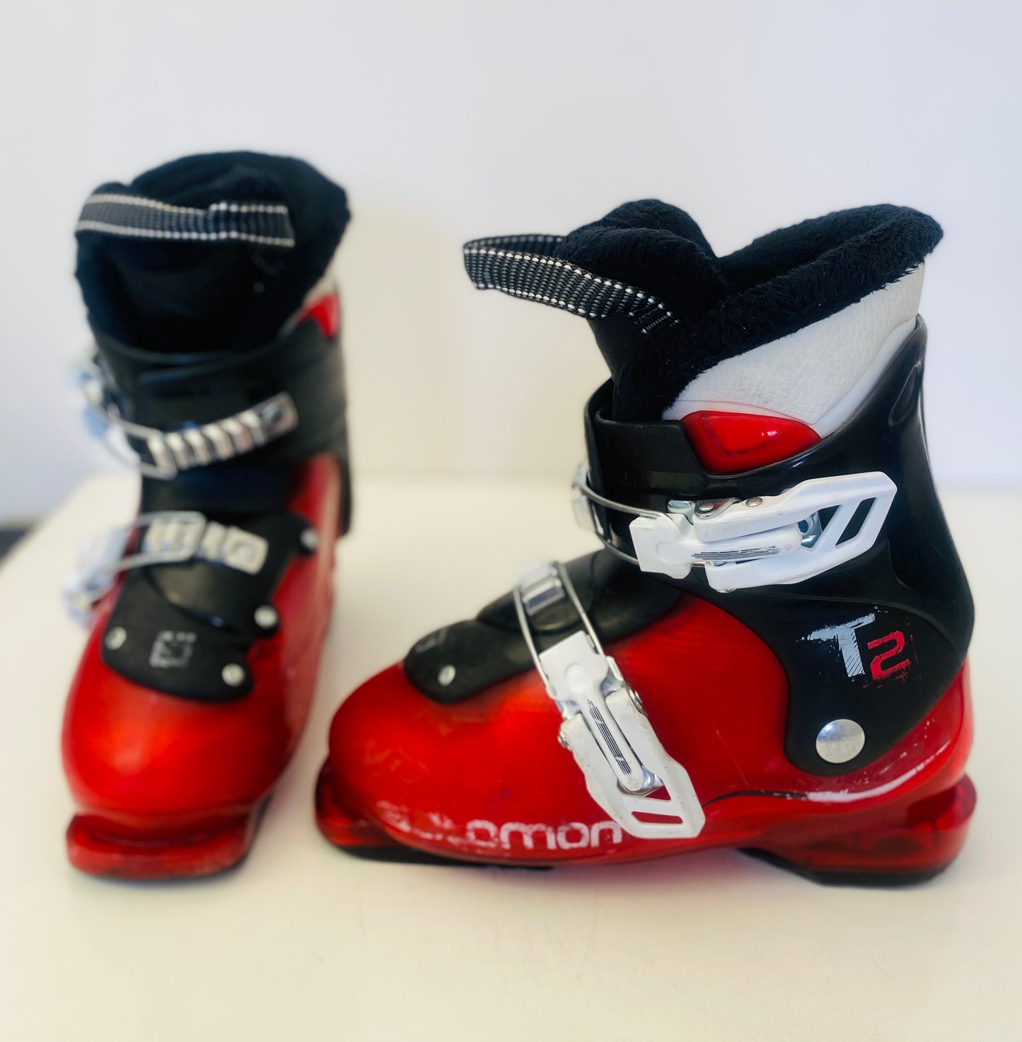 Salomon T2