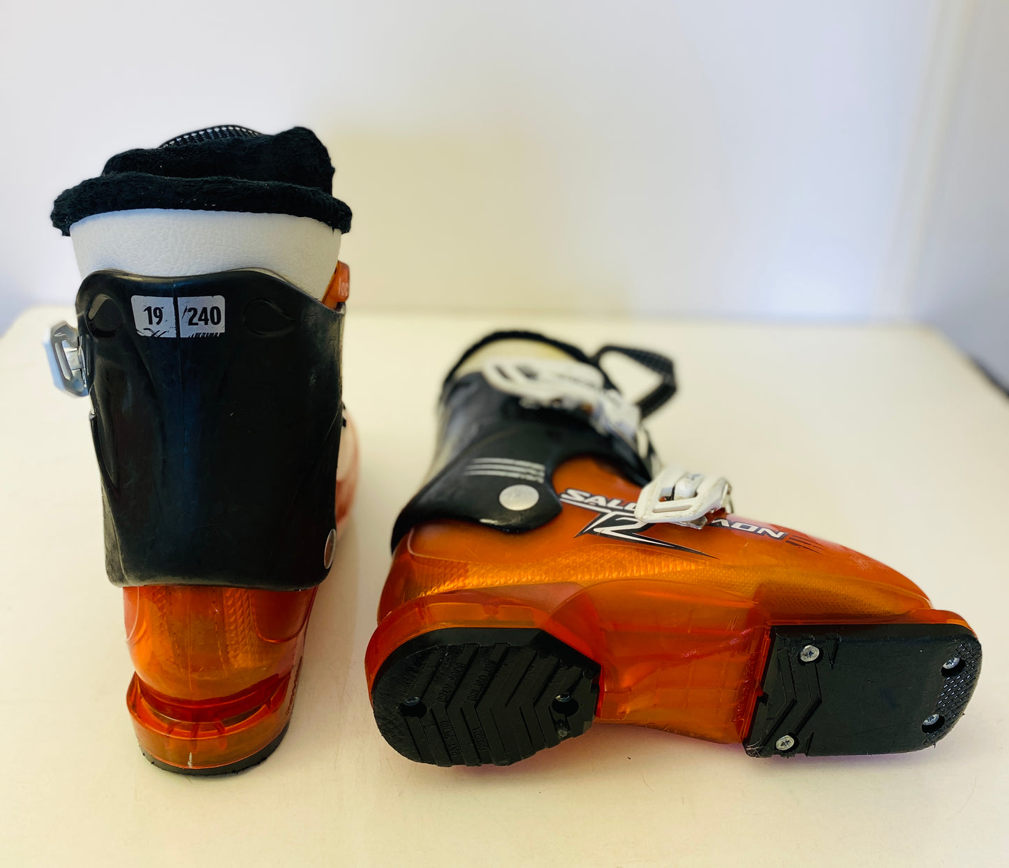 Salomon T2