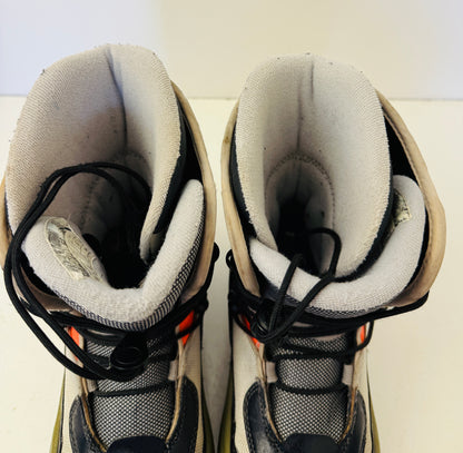 SnowboardschuheDEELUXE