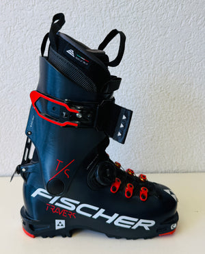 Tourenskischuhe -NEU-FISCHER TRAVERS Gr. 37 ( 23.5 Mondo)