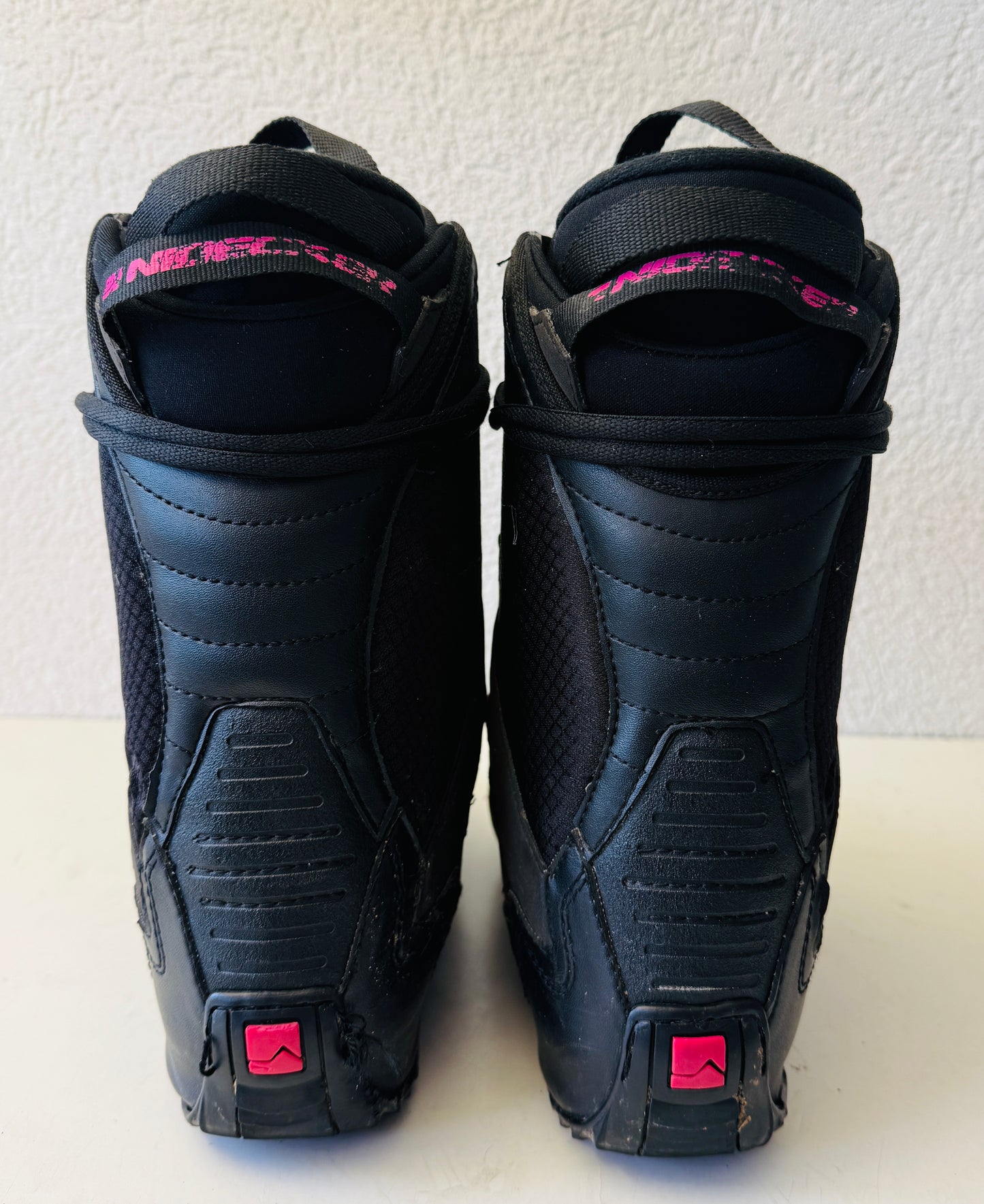 Snowboardschuhe NIDECKER Gr.37 (23.5)
