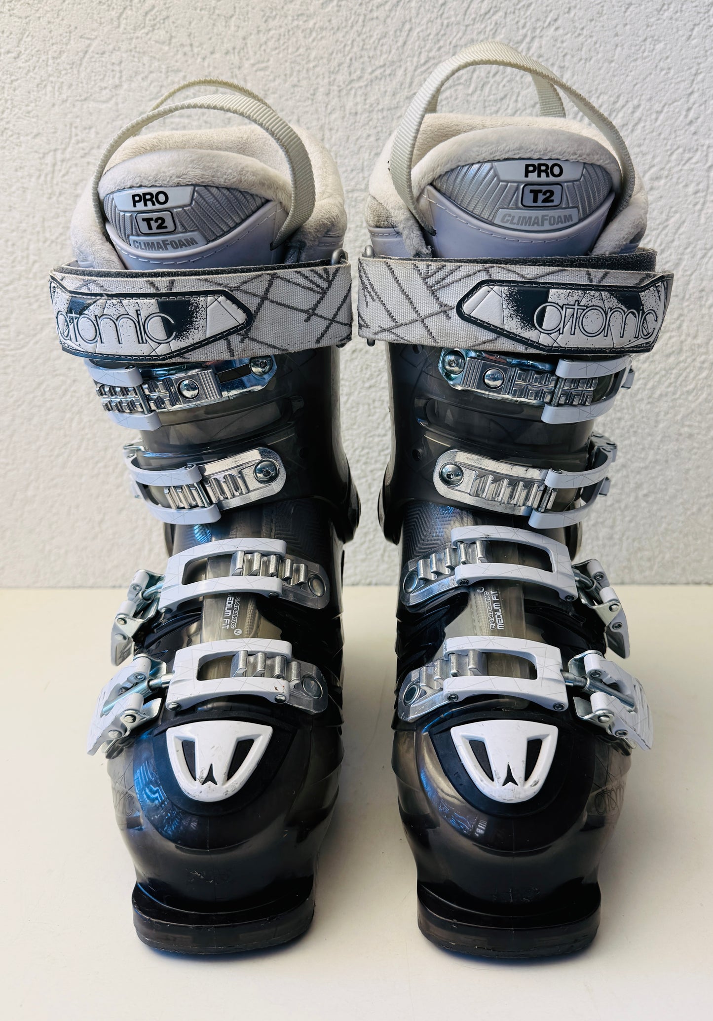 Skischuhe Erwachsene ATOMIC Gr. 37 (23.0)
