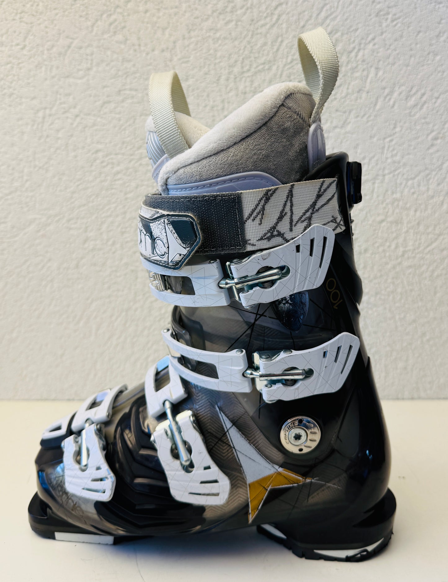Skischuhe Erwachsene ATOMIC Gr. 37 (23.0)