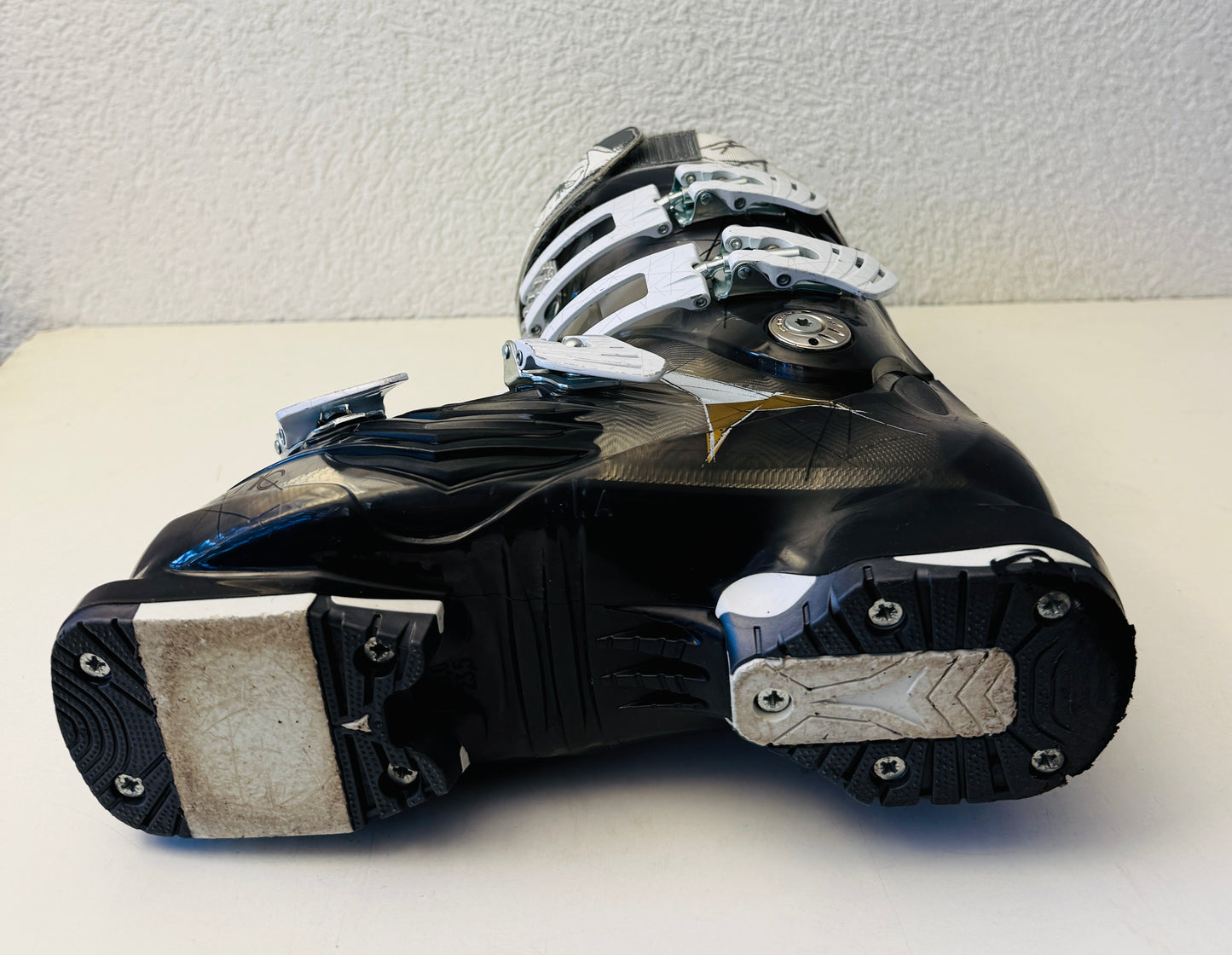 Skischuhe Erwachsene ATOMIC Gr. 37 (23.0)