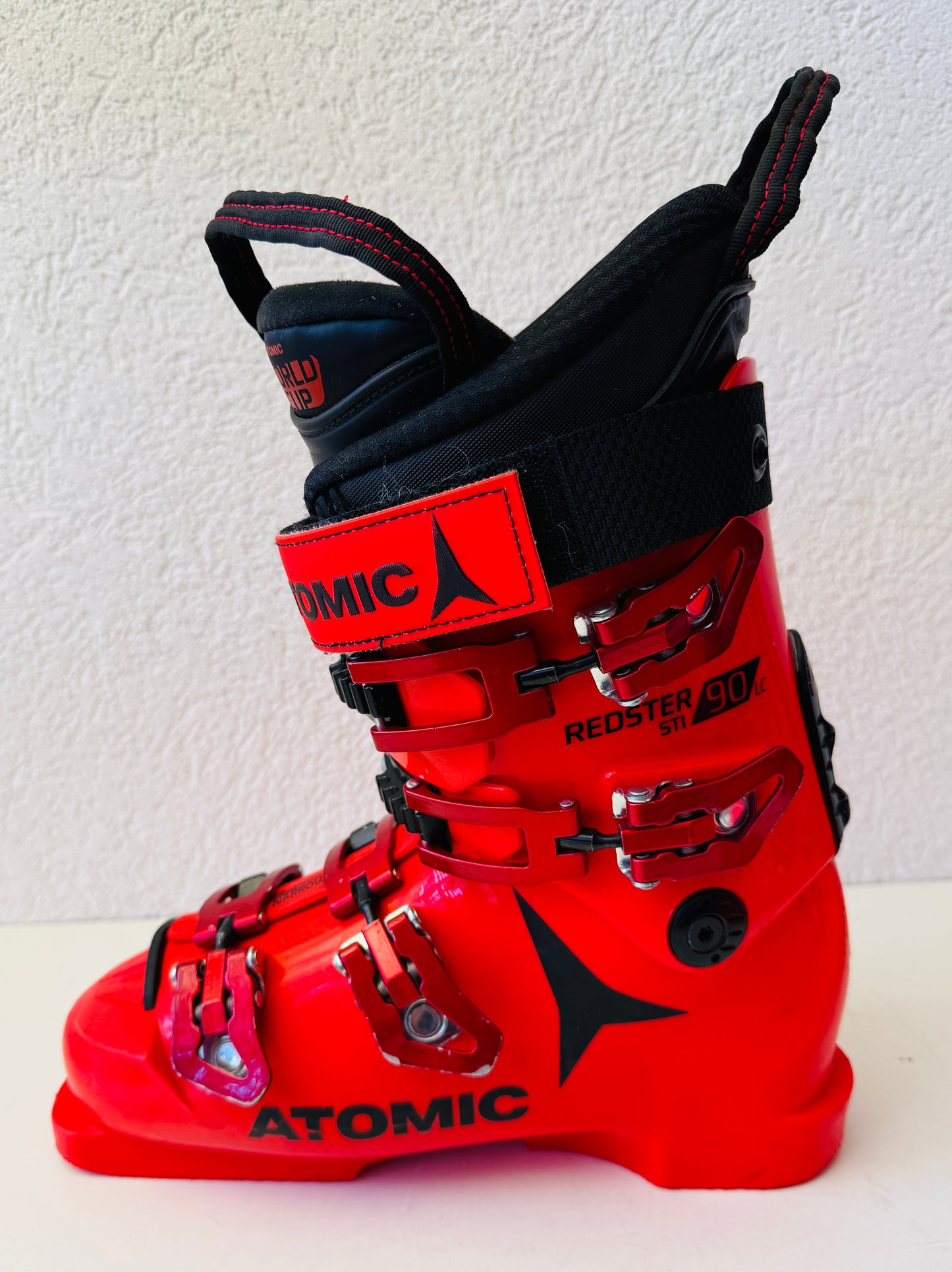 ATOMIC redster Gr. 40 (25.5)