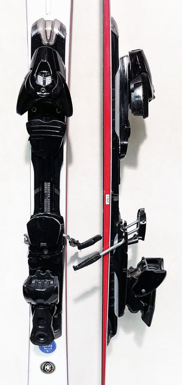 AK  152 cm; SWISS Ski