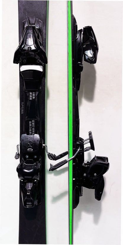 AK     174 cm; SWISS Ski