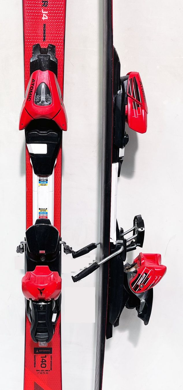 ATOMIC REDSTER J4 140 cm