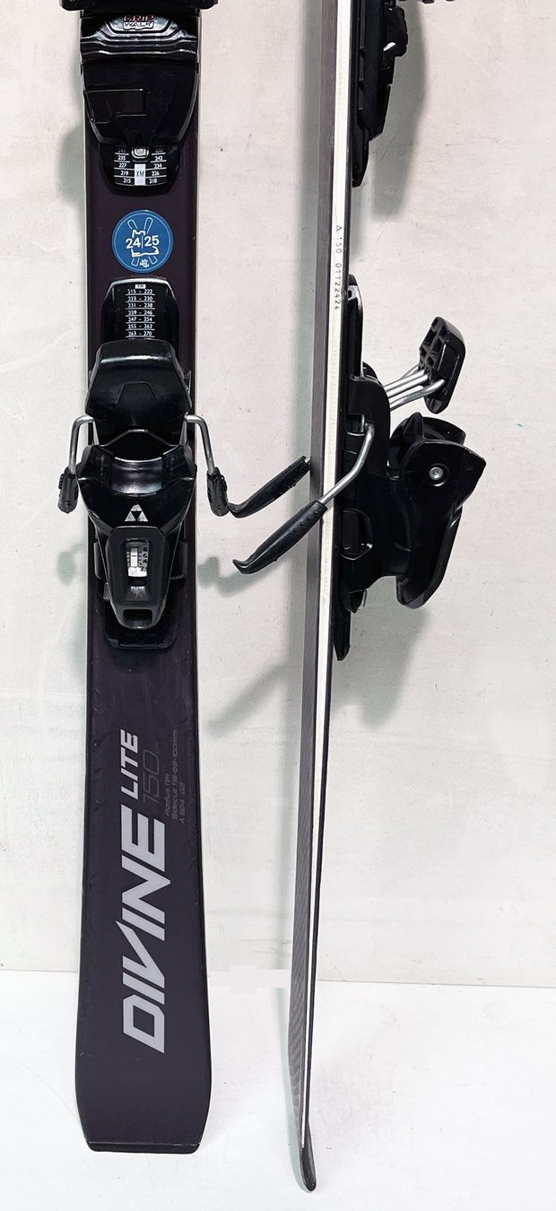 FISCHER DIVINE LITE  150 cm