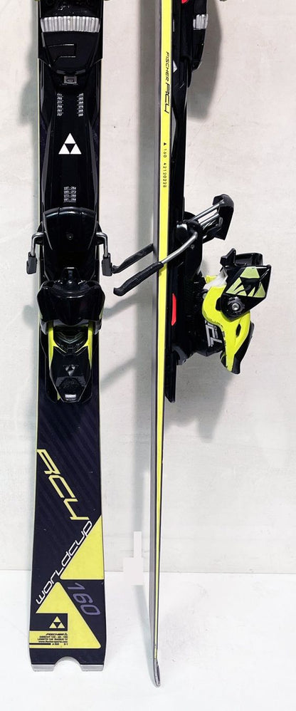 FISCHER RC4 WORLDCUP  160 cm; Slalom-RENNSKI