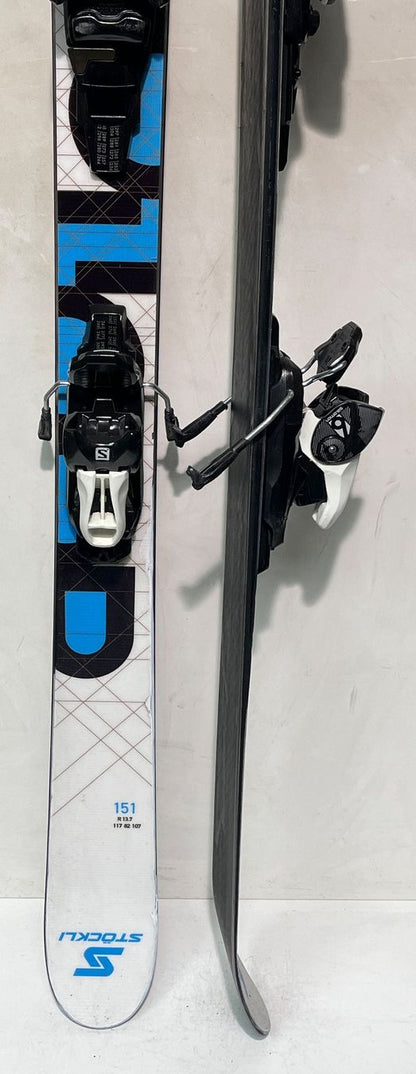 Stöckli LOOP Jr 151 cm; SPECI