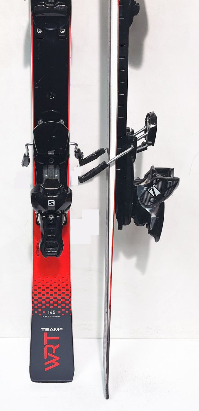 Stöckli WRT Team JR 145 cm mit Holzkern und Platte